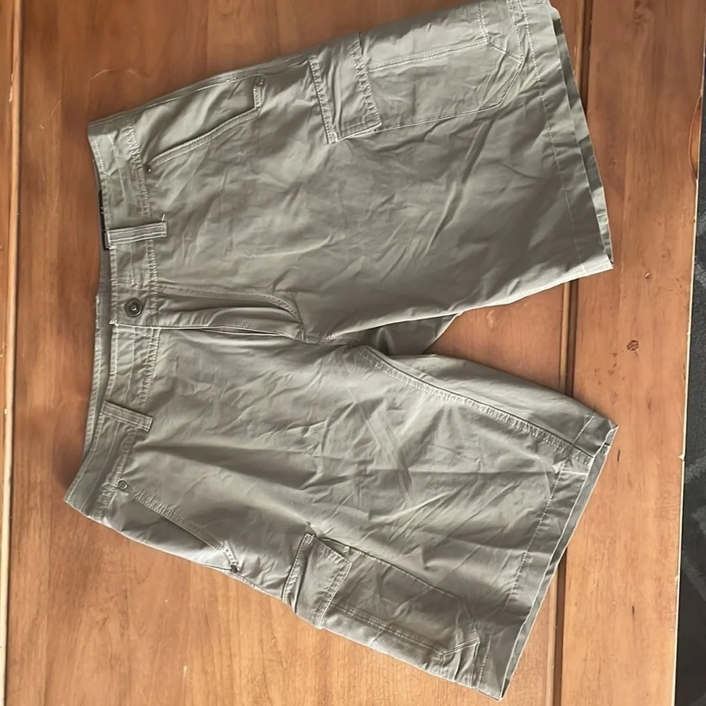 Kuhl nylon cargo
